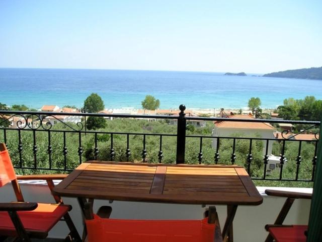Golden Beach Inn Chrysi Ammoudia Zewnętrze zdjęcie
