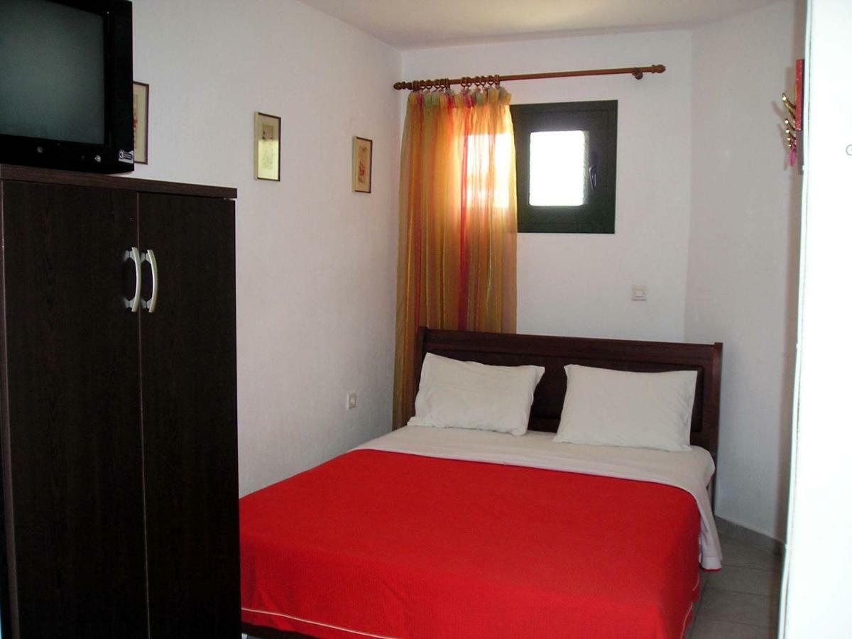 Golden Beach Inn Chrysi Ammoudia Zewnętrze zdjęcie
